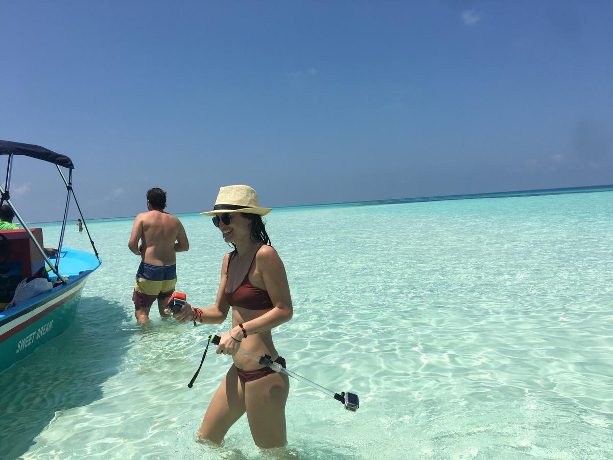 Marinabayvilla-Himandhoo Exteriör bild
