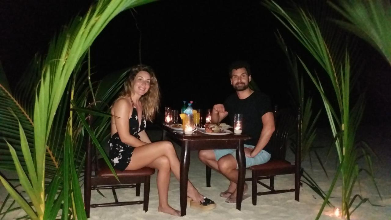 Marinabayvilla-Himandhoo Exteriör bild