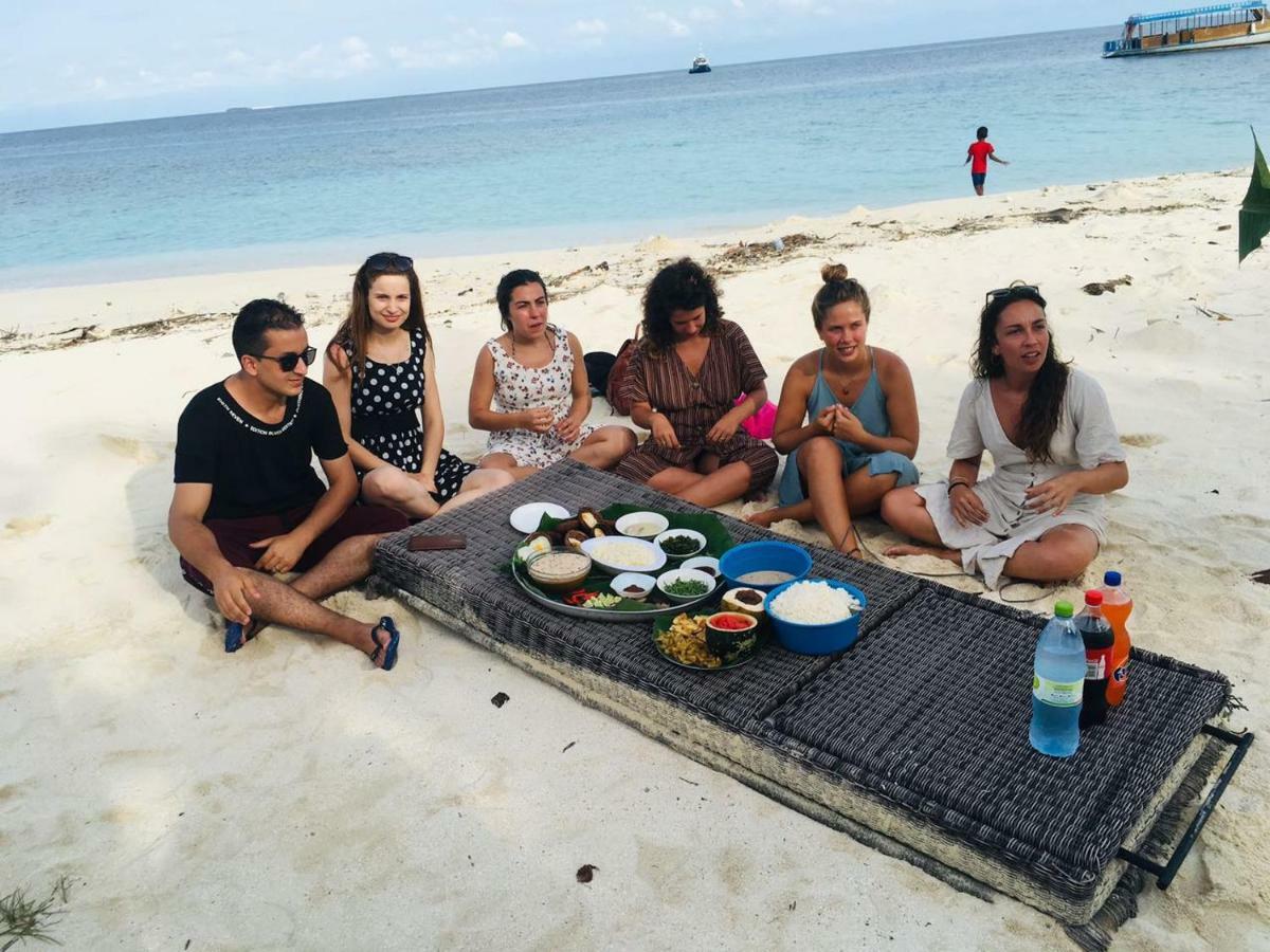 Marinabayvilla-Himandhoo Exteriör bild